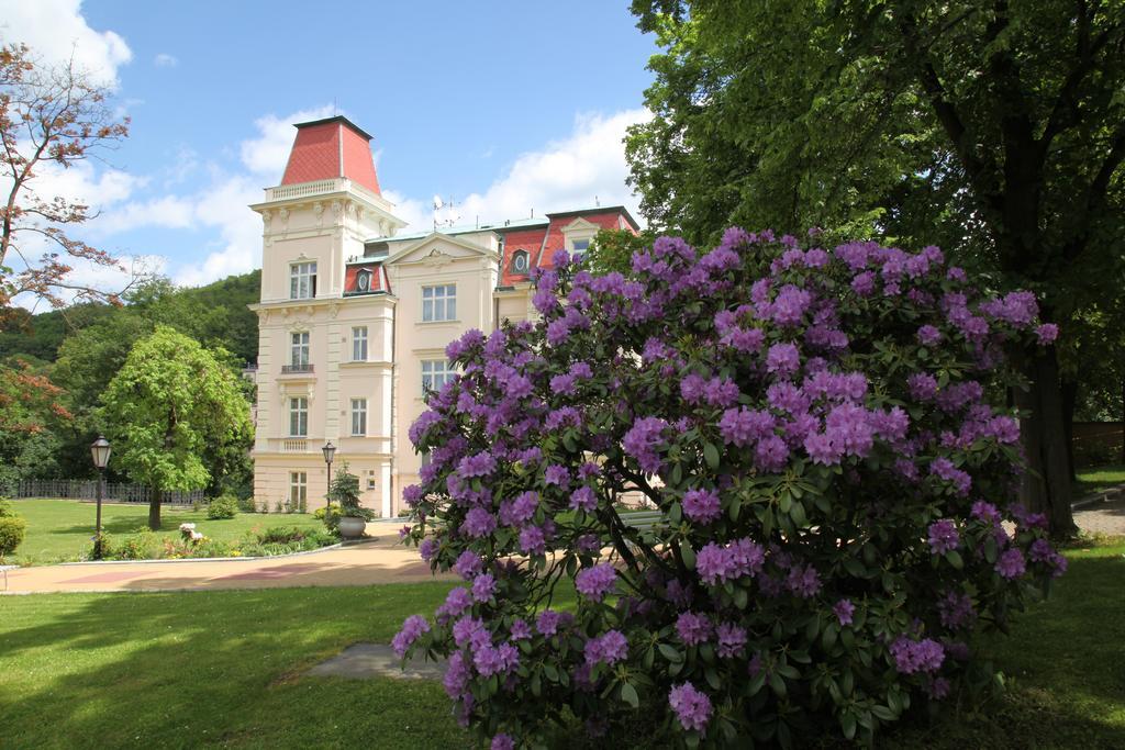 Bristol Vila Tereza Karlovy Vary Exterior photo