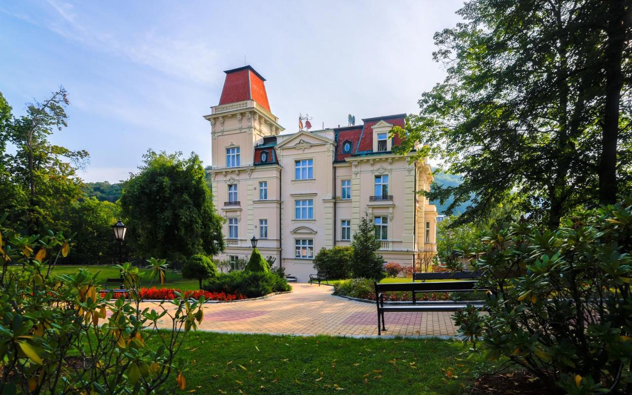 Bristol Vila Tereza Karlovy Vary Exterior photo